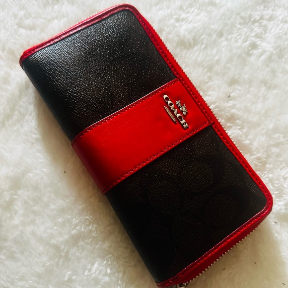 Coach Long  BROWN and Red Wallet. - Picture 1 of 4